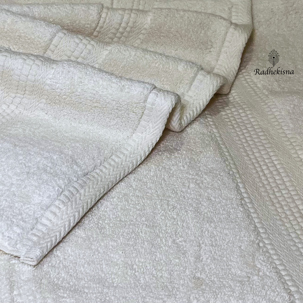 Pure Cotton 625 GSM Towel Set – Cream Luxe | RadheKisna - Radhekisna