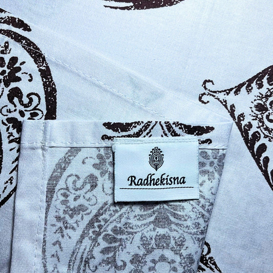 RadheKisna Paisley Elegance Super King Bedsheet – Timeless Cotton Luxury - Radhekisna