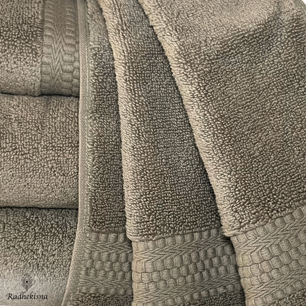 Pure Cotton 625 GSM Towel Set – Anchor Green | RadheKisna - Radhekisna