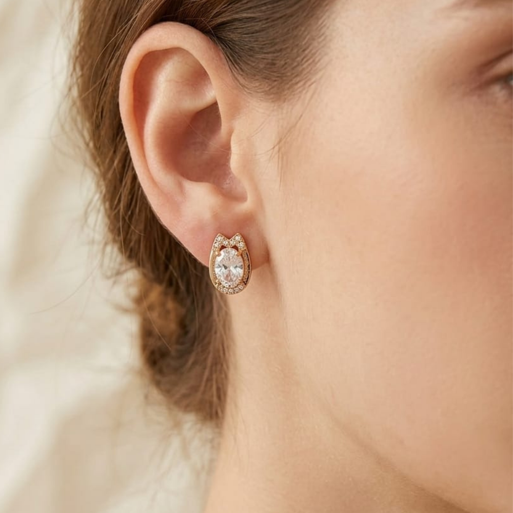Crystal Dewdrop Halo Studs – 18K Gold PVD Anti-Tarnish Daily Earrings