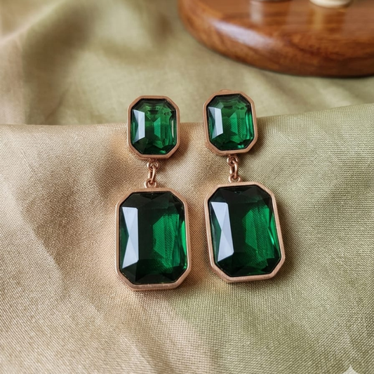 Deep Emerald Geometric Drops